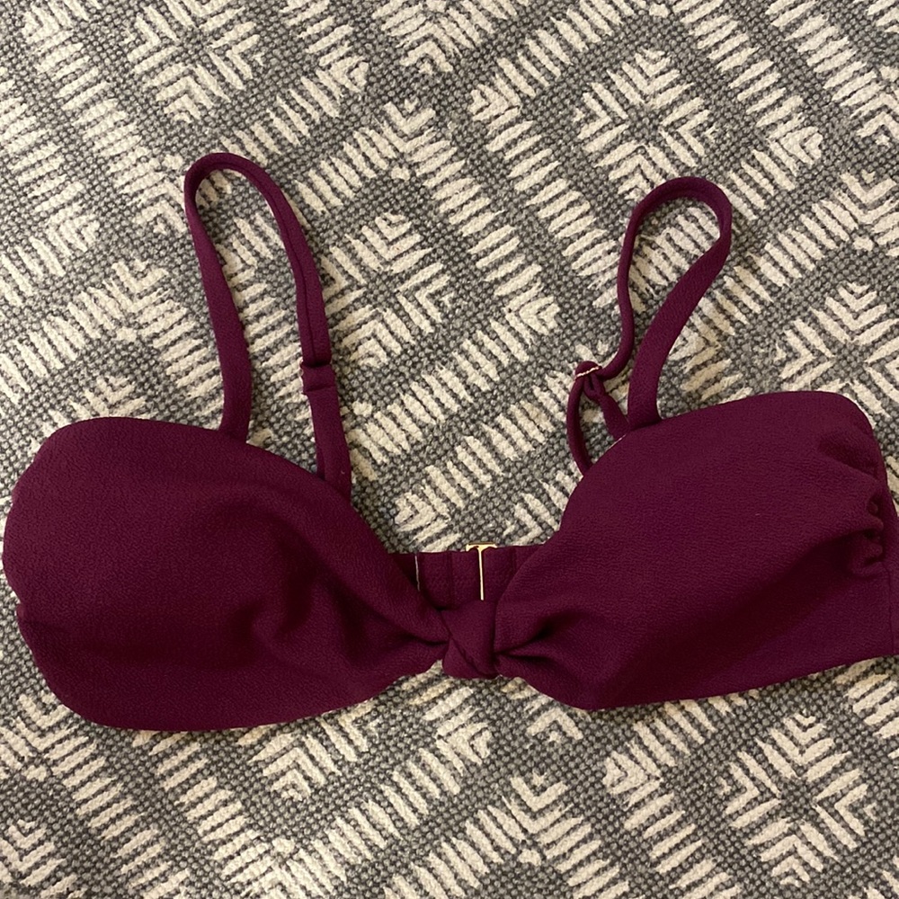 SHADE & SHORE plum bikini top size L NWOT